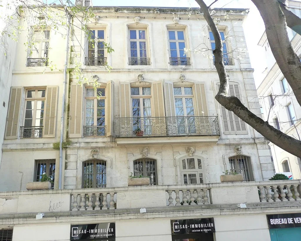 Le 28 boulevard Gambetta à Nîmes. Le projet photographique du collège a exploré le quartier Gambetta.